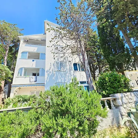 Direkt Am Fuer 2-3 Personen By Interhome Novi Vinodolski